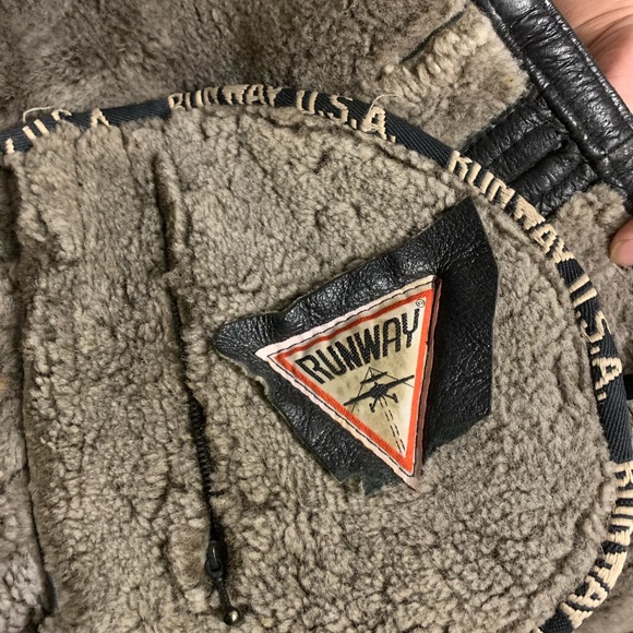SHEARLING RUNWAY USA (XL) 100% Wool - Picture 7 of 8
